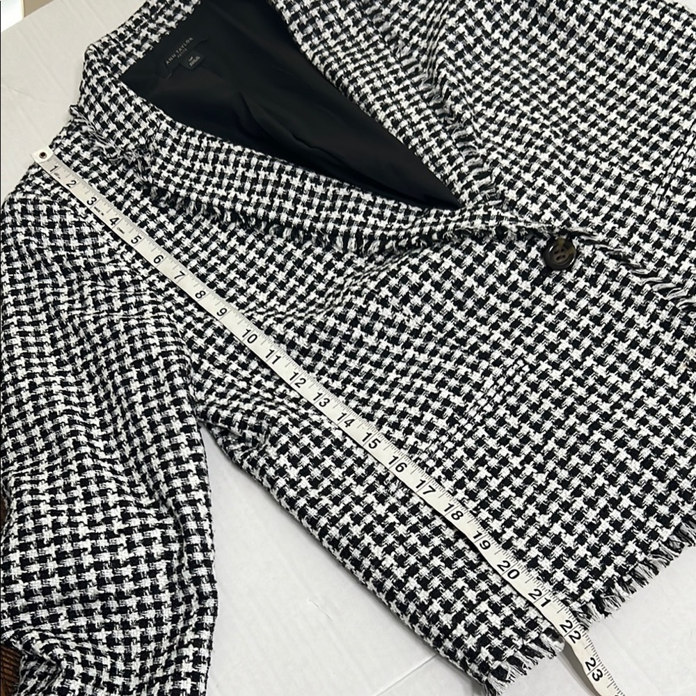 Ann Taylor Petite 14P Black White Houndstooth Fringe Trim One Button Blazer - Picture 9 of 14